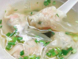Dian Yi Long Dim Sum food