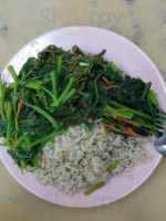 Ee Beng Vegetarian Food food