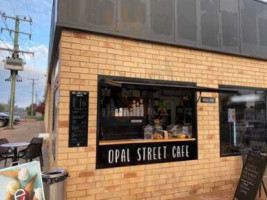 Opal Street Cafe outside