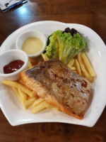 Me’nate Steak Hub Johor Bahru food