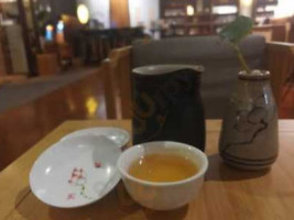 Jing Si Books And Tea food