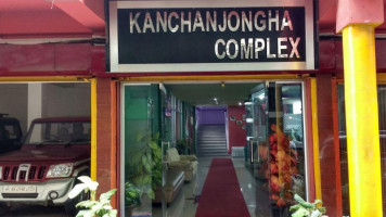 Kanchanjongha Complex outside