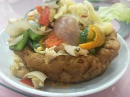 Sam Yu Seafood food