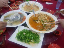 Aunty Fatso Féi Sǎo food