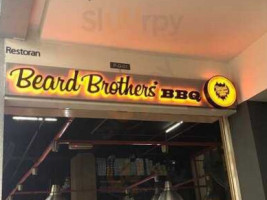 Beard Brothers' Bbq food