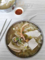 Leng Leng Pork Noodles food
