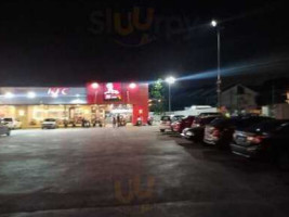 Kfc Bandar Putra Permai outside