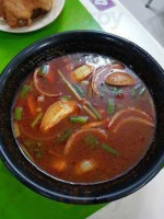 Adam Tomyam Thai Seafood Kg. food