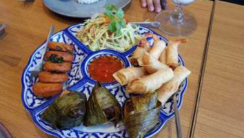 Para Thai food