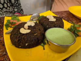 Asli Punjabi Rasoi food