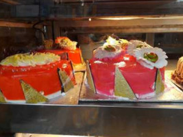 Firdous Bakery food