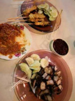 Kuching Beer Garden food