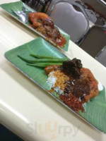 Original Penang Kayu Nasi Kandar food