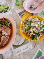 Mae Salong Thai food