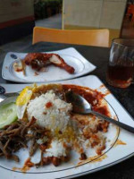 Syed Bistro Taman Permata food