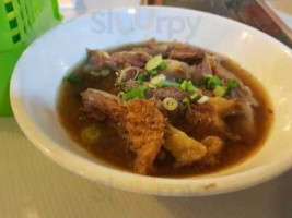 Yung Kee Beef Noodles Yōng Jì Niú Nǎn Miàn food