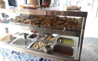 Bikaner Misthan Bhandar,handiaya food