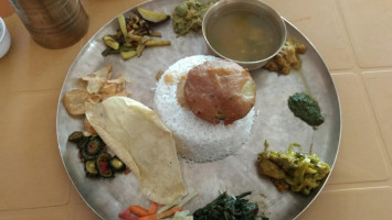 16 Ana Bangali food