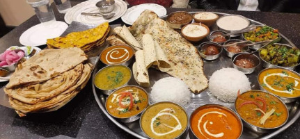 Atri Veer Bandhu Dhaba food