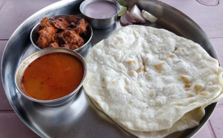 Sainik Dhaba food