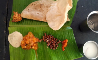 Shree Veerabhadreshwara Mess food