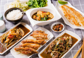 Hàn Lín Tiě Bǎn Shāo Zhōng Míng Diàn food