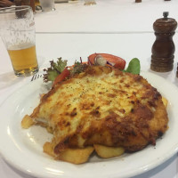 Roseville Memorial Club food