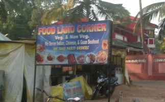 Food Land Corner outside
