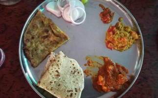 Radhekrishna Guest House food