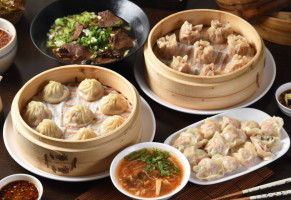 Zhè Jiāng Yú Jì Yù Chéng Diàn food