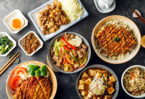 Biāo Wén Zì Yǒng Kāng Diàn food