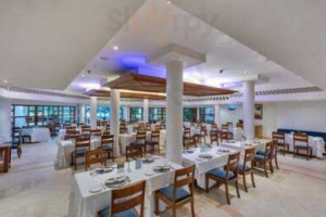 Waterfield Cafe A Club Mahindra Varca Goa food