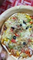 Bismillah Pizza House food