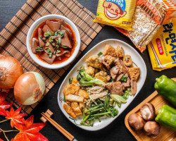 Chún Lǔ Wèi Xīn Zhú Yán Píng Diàn food
