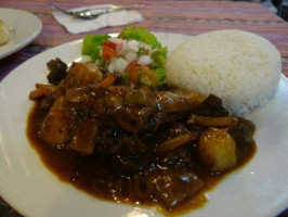 Mí Dié Xiāng Pī Sà Diàn food