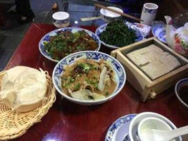 Zhǎi Xiàng Zi Cài Guǎn food