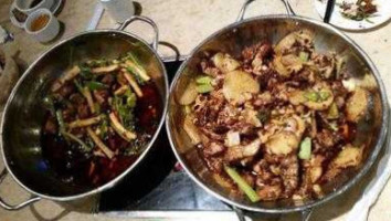 Gū Gū Jiào Gàn Guō Zhǔ Tí Cān Tīng food