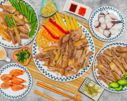 Zài De Rén Yán Shuǐ Jī Yù Chéng Diàn food