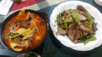 Gé Rì Lēi ā Mā Nǎi Chá Guǎn Cǎo Yuán Míng Zhū Diàn food