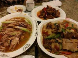 Pàng Lǎo Hàn Hé Nán Dōng Lù Diàn food