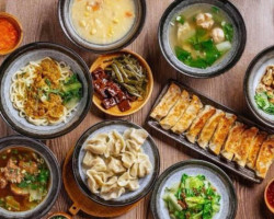 Jiǎo Jiàng Tōng Huà Diàn food