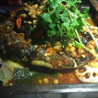 Tàn Lú Tàn Huǒ Kǎo Yú Huá Qiáng Běi Diàn food