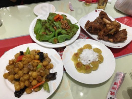 Wú Jì Jiàng Gǔ Dùn Cài Guǎn Dà Zhí Jiē Diàn food