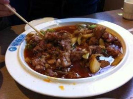 Hú Shì Dà Pán Jī Zhōng Huá Běi Dà Jiē Diàn food
