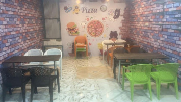 Parneet Cafe inside