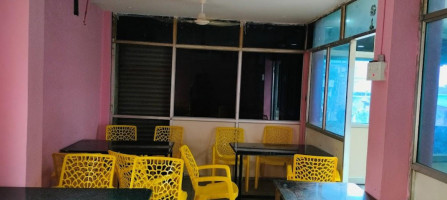 Sindu Restaurant Bar inside