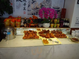 Xīn Yuán Gé Dōng Běi Cài Guǎn food