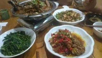 Fēng Bō Zhuāng food