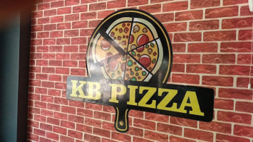 Kb Pizza inside