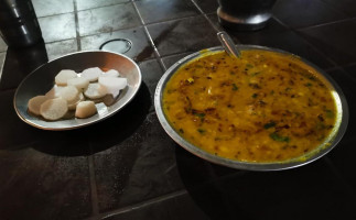 Kamal Kunj Dhaba food